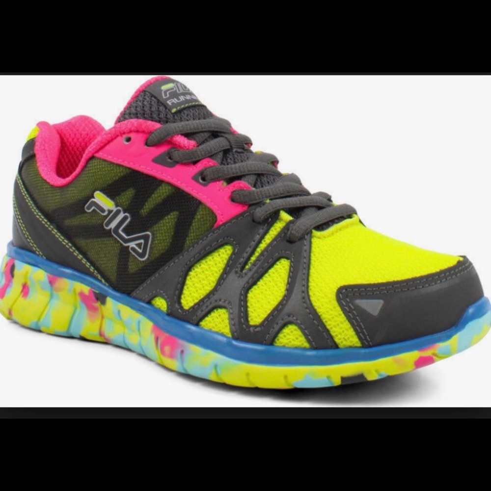 FILA Shoes - Picture 4 of 4